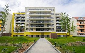 Westside Garden Apartments By Firsthost